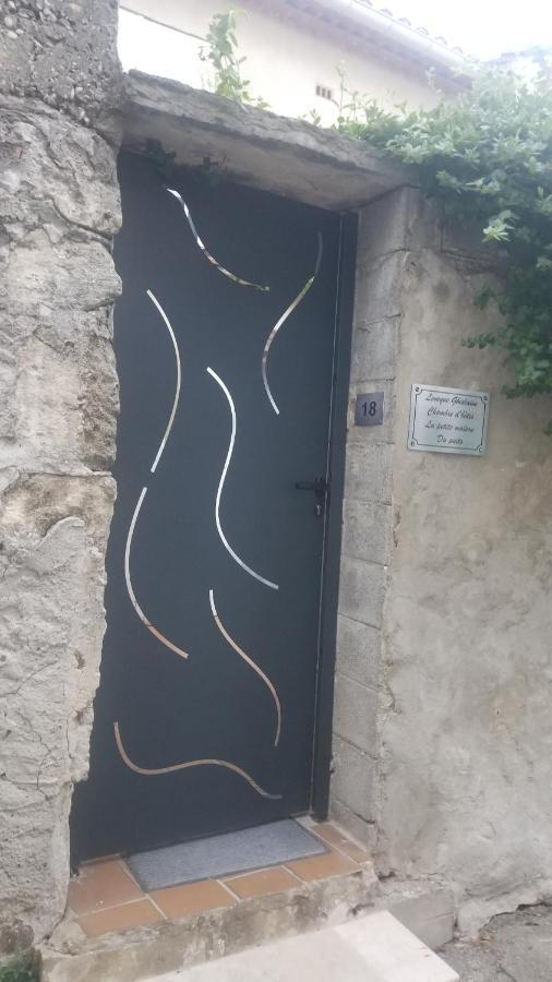 Chambre D'Hote La Petite Maison Du Puits Bollène Exteriör bild